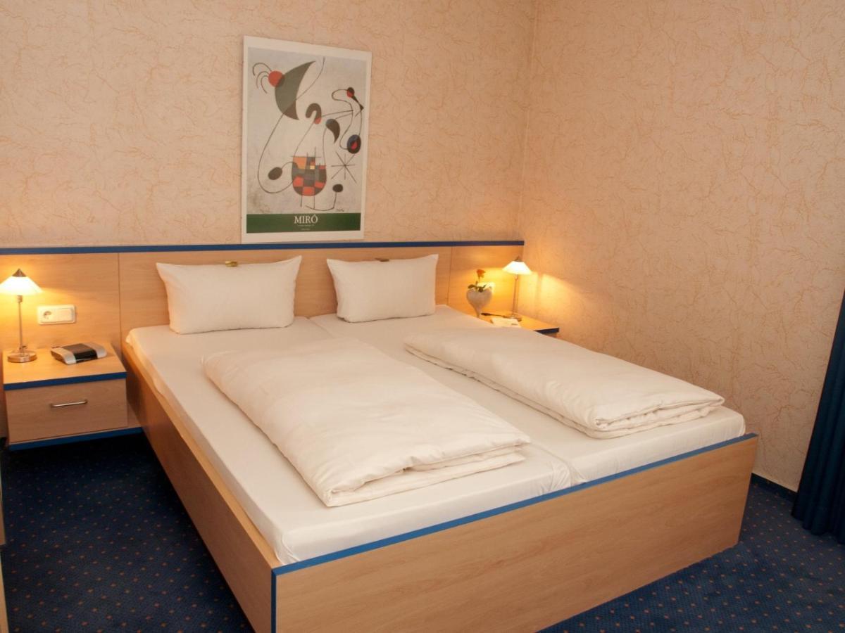 Hotel Chassalla Кассель Экстерьер фото
